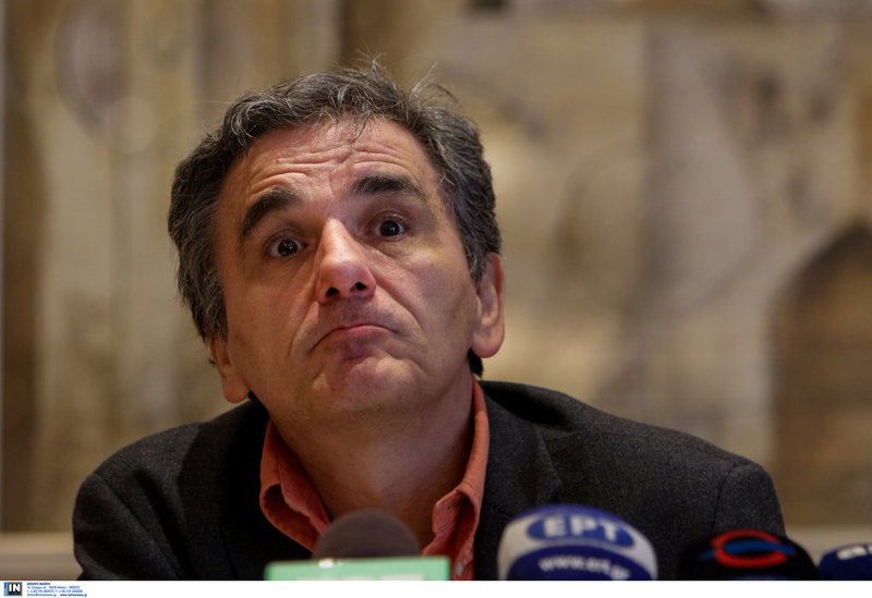 Ο Τσακαλώτος «θολώνει» τα νερά για το αφορολόγητο: Το ΔΝΤ δεν ζητάει να μειωθεί | iefimerida.gr 2
