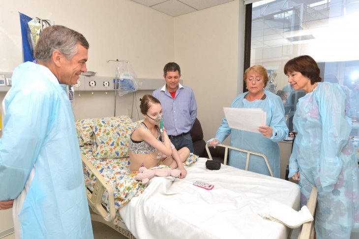 Η 14χρονη που συγκλονίζει και διχάζει τον πλανήτη: Παρακαλάει να της κάνουν ευθανασία [εικόνες] | iefimerida.gr 7