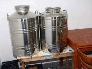 Συνελήφθη 68χρονος διακινητής για ποτά «μπόμπες» [εικόνες] | iefimerida.gr 0