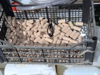 Συνελήφθη 68χρονος διακινητής για ποτά «μπόμπες» [εικόνες] | iefimerida.gr 2