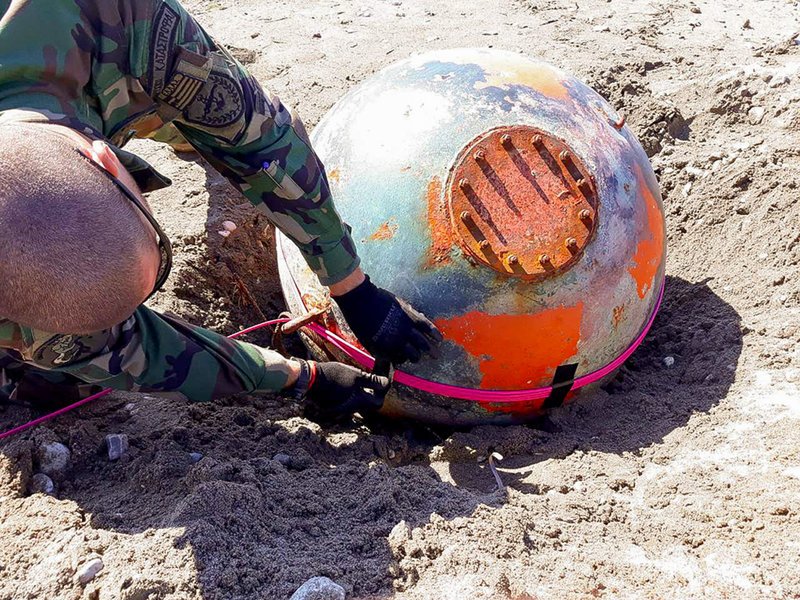 Εξουδετέρωσαν με ελεγχόμενη έκρηξη δύο νάρκες του Β’ Παγκοσμίου Πολέμου σε Μεσολόγγι και Καβάλα [εικόνες] | iefimerida.gr 4