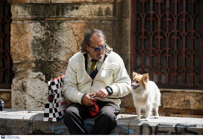 Το αδιαχώρητο έγινε στην Ερμού την Κυριακή- Λόγω ανοικτών καταστημάτων [εικόνες] | iefimerida.gr 5