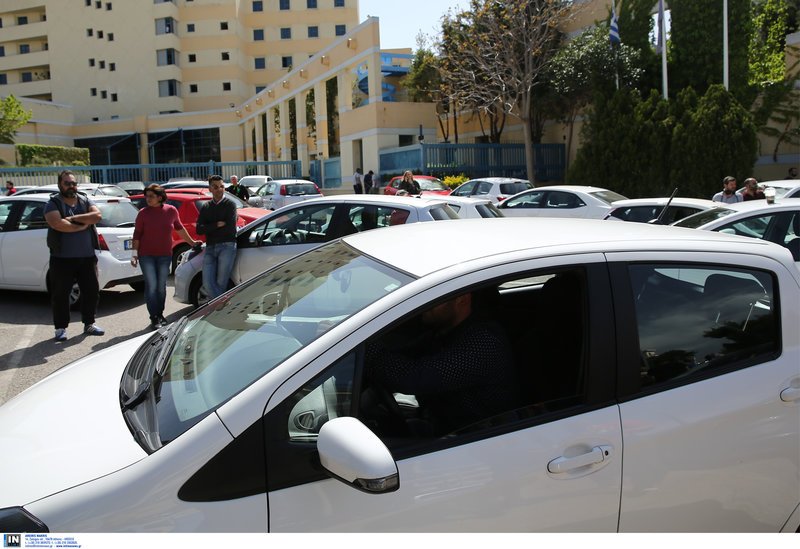 Βγήκαν στους δρόμους οι οδηγοί της Uber- Μηχανοκίνητη πορεία διαμαρτυρίας [εικόνες & βίντεο] | iefimerida.gr 4