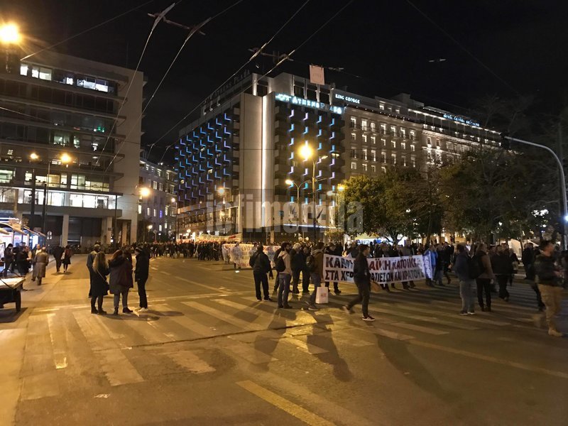 Το ΠΑΜΕ άλλαξε όνομα στο ΥΠΟΙΚ: Υπουργείο Φοροληστείας, Πλειστηριασμών και Χαρατσίων [εικόνες & βίντεο] | iefimerida.gr 10