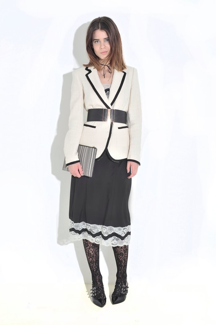 Οι 5 νέοι τρόποι για να φορέσετε το slip dress – το φόρεμα της χρονιάς [εικόνες] | iefimerida.gr 3