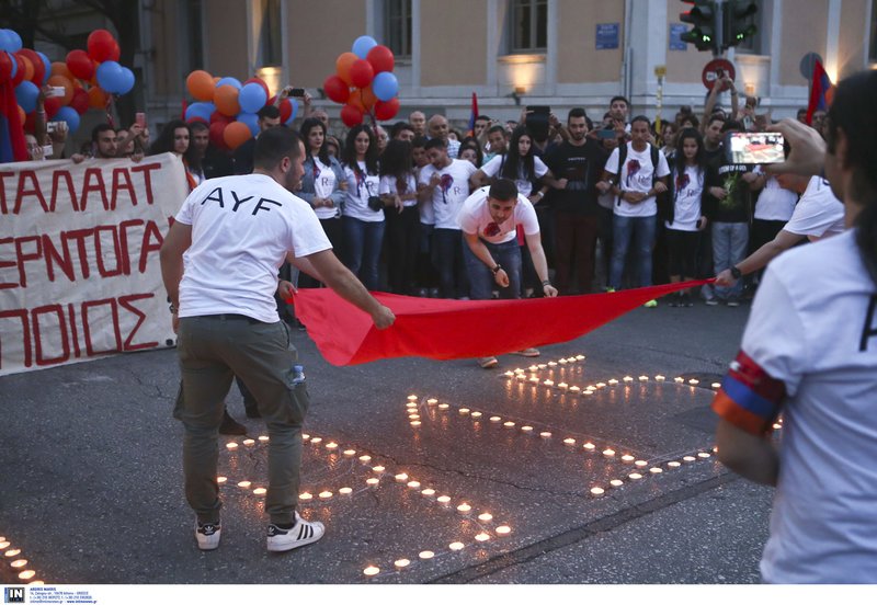 Πορεία στην τουρκική πρεσβεία για την 103η επέτειο από τη γενοκτονία του αρμενικού λαού [εικόνες] | iefimerida.gr 2
