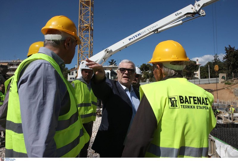 ΑΕΚ: Ο Μελισσανίδης στα έργα για το νέο γήπεδο -Επεσε η πρώτη «πλάκα» για την «Αγιά Σοφιά» [εικόνες & βίντεο] | iefimerida.gr 1