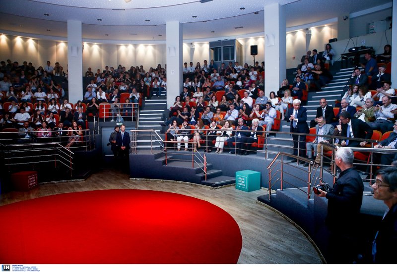 Μαθητές έφτιαξαν σεισμογράφο και τον παρουσίασαν στον Παυλόπουλο [εικόνες]  | iefimerida.gr 1