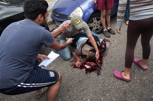 Βενεζουέλα: Αστυνομικός πυροβόλησε στο κεφάλι και σκότωσε 14χρονο [εικόνες] | iefimerida.gr 2