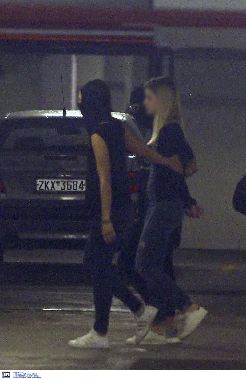 14 συλλήψεις από την Αντιτρομοκρατική για εμπλοκή στο «επαναστατικό ταμείο» [αποκλειστικές εικόνες & βίντεο] | iefimerida.gr 6