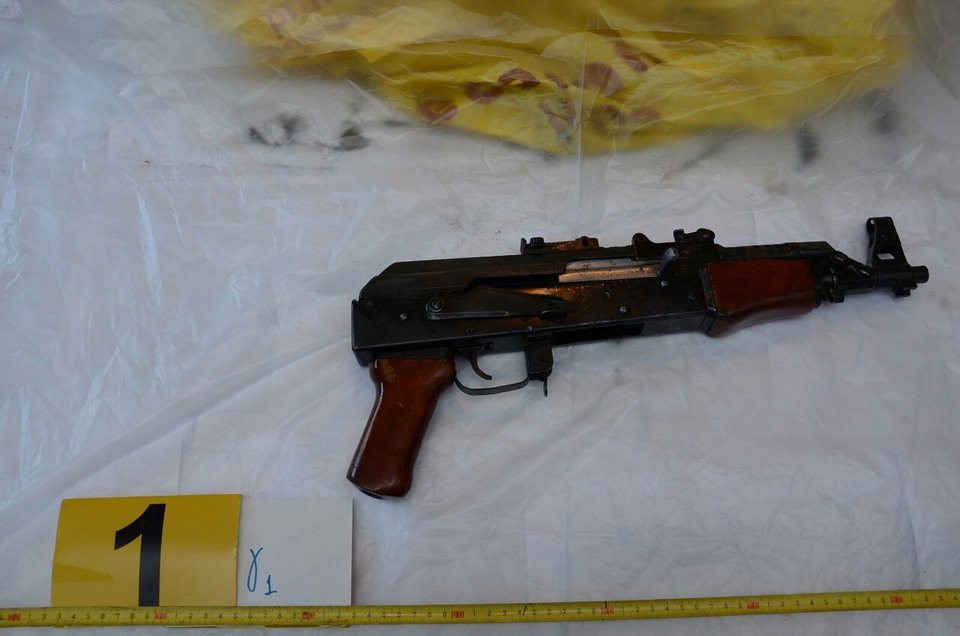 Ο κήπος-οπλοστάσιο στο σπίτι του Πετρακάκου στον Μώλο Φθιώτιδας – Ολα τα ευρήματα [εικόνες] | iefimerida.gr 1