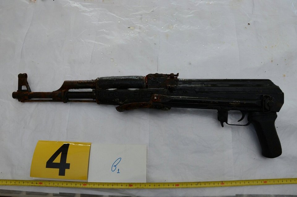 Ο κήπος-οπλοστάσιο στο σπίτι του Πετρακάκου στον Μώλο Φθιώτιδας – Ολα τα ευρήματα [εικόνες] | iefimerida.gr 5