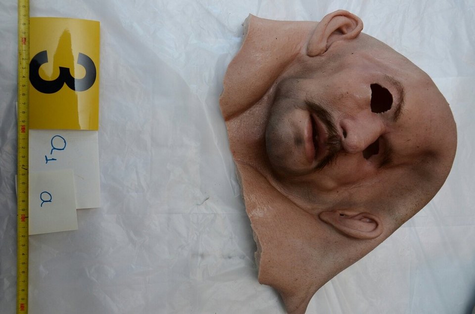 Ο κήπος-οπλοστάσιο στο σπίτι του Πετρακάκου στον Μώλο Φθιώτιδας – Ολα τα ευρήματα [εικόνες] | iefimerida.gr 15