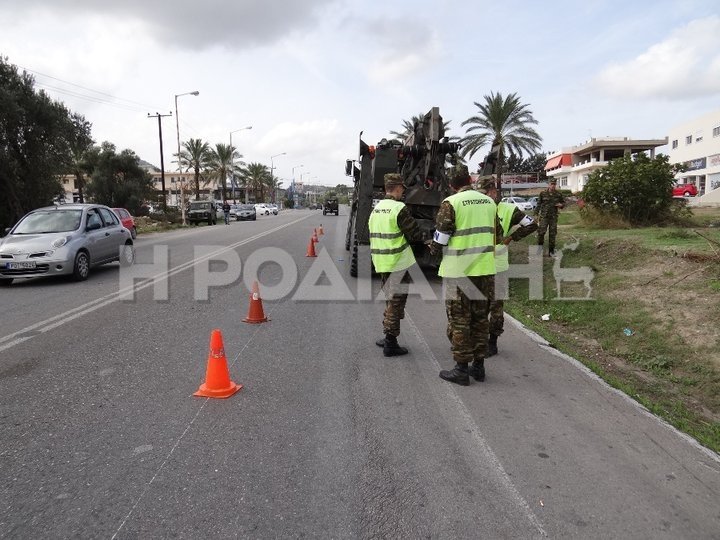  Ρόδος: Πεζός χτυπήθηκε από μπαγκαζιέρα λεωφορείου που άνοιξε εν κινήσει -Σε κρίσιμη κατάσταση ο στρατιωτικός [εικόνες & βίντεο] | iefimerida.gr 2