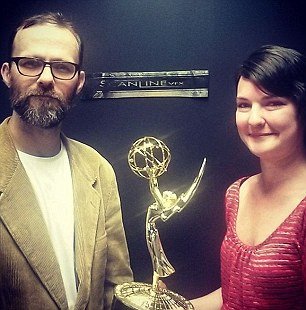 Σοκ: Λιοντάρι κατασπάραξε μέλος της ομάδας του Game of Thrones [εικόνες] | iefimerida.gr 4