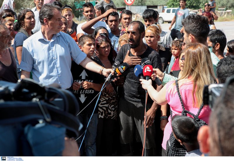 Αμφισσα: Οργή και οδύνη στην κηδεία της 13χρονης -Οδοφράγματα και φωτιές στην εθνική [εικόνες & βίντεο] | iefimerida.gr 16