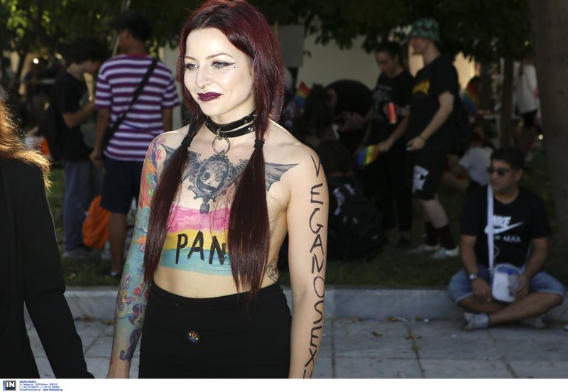 Το 14ο Athens Pride μέσα από 40 καρέ -Ολα όσα έγιναν στο ξέφρενο πάρτι στο Σύνταγμα [εικόνες] | iefimerida.gr 24