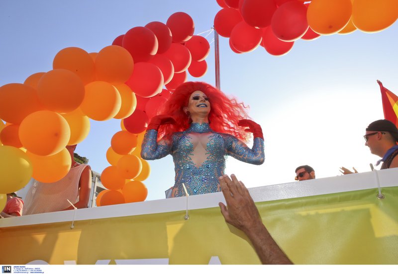 Το 14ο Athens Pride μέσα από 40 καρέ -Ολα όσα έγιναν στο ξέφρενο πάρτι στο Σύνταγμα [εικόνες] | iefimerida.gr 29