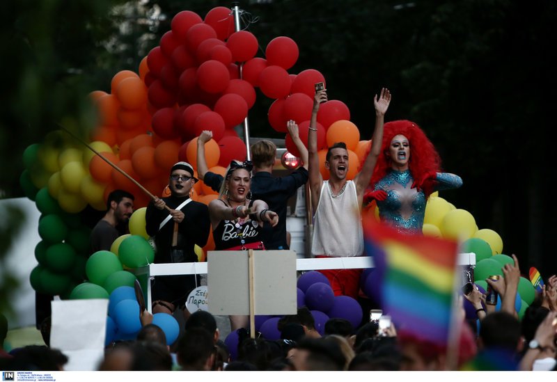 Το 14ο Athens Pride μέσα από 40 καρέ -Ολα όσα έγιναν στο ξέφρενο πάρτι στο Σύνταγμα [εικόνες] | iefimerida.gr 37