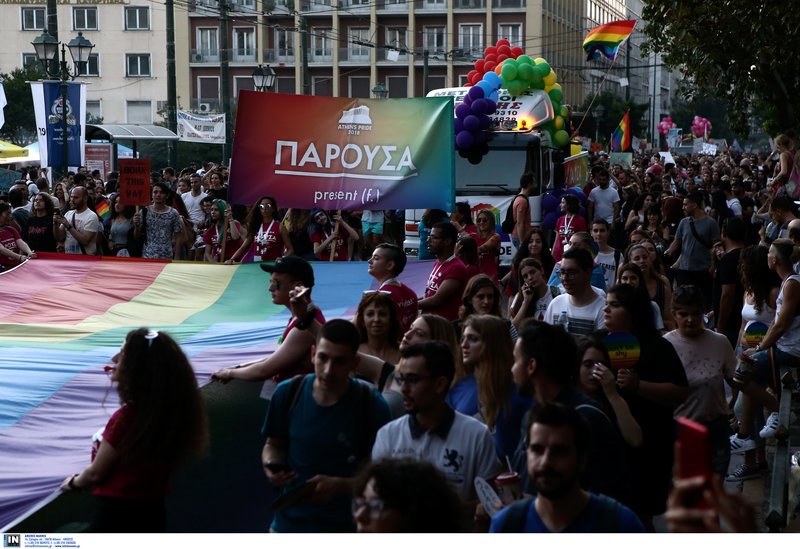 Το 14ο Athens Pride μέσα από 40 καρέ -Ολα όσα έγιναν στο ξέφρενο πάρτι στο Σύνταγμα [εικόνες] | iefimerida.gr 38