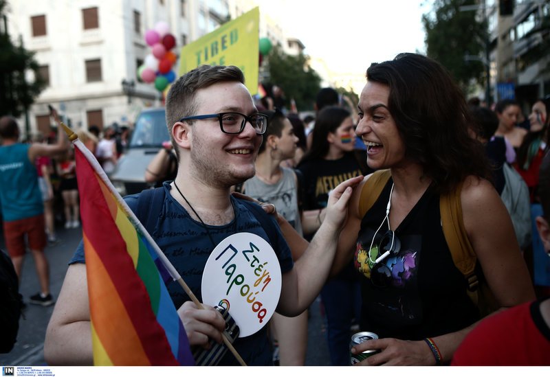 Το 14ο Athens Pride μέσα από 40 καρέ -Ολα όσα έγιναν στο ξέφρενο πάρτι στο Σύνταγμα [εικόνες] | iefimerida.gr 15