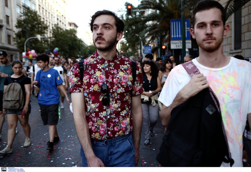 Το 14ο Athens Pride μέσα από 40 καρέ -Ολα όσα έγιναν στο ξέφρενο πάρτι στο Σύνταγμα [εικόνες] | iefimerida.gr 13