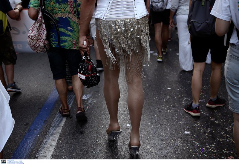 Το 14ο Athens Pride μέσα από 40 καρέ -Ολα όσα έγιναν στο ξέφρενο πάρτι στο Σύνταγμα [εικόνες] | iefimerida.gr 11