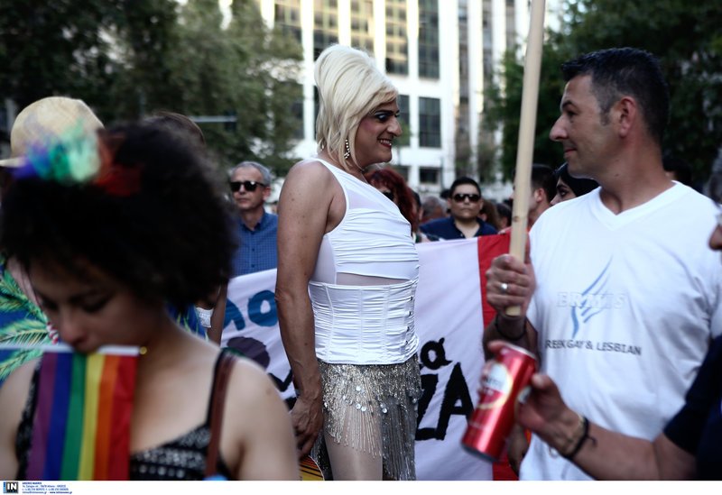 Το 14ο Athens Pride μέσα από 40 καρέ -Ολα όσα έγιναν στο ξέφρενο πάρτι στο Σύνταγμα [εικόνες] | iefimerida.gr 9