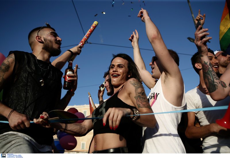 Το 14ο Athens Pride μέσα από 40 καρέ -Ολα όσα έγιναν στο ξέφρενο πάρτι στο Σύνταγμα [εικόνες] | iefimerida.gr 6