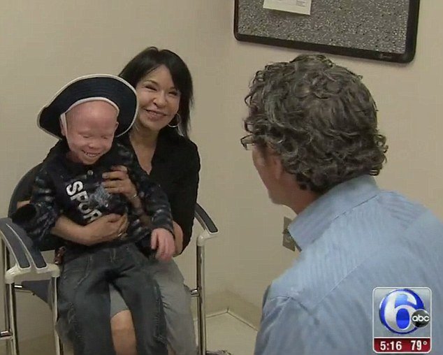 Απαγωγές, ακρωτηριασμοί και δολοφονίες: Η τρομακτική ζωή των αλμπίνων στην  Τανζανία [εικόνες] | iefimerida.gr 2