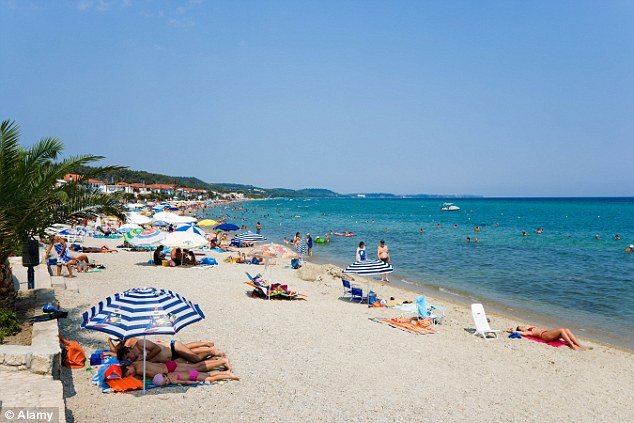 «Στα αζήτητα» πακέτα διακοπών για την Ελλάδα – Μειώνουν στο μισό τις τιμές [εικόνες] | iefimerida.gr 0