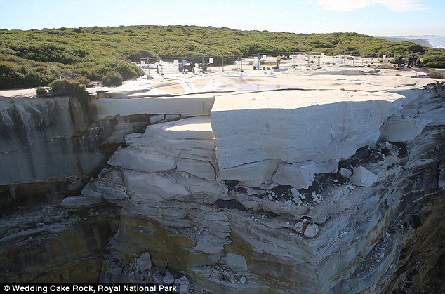 Κι όμως: Βράχος απειλείται με κατάρρευση λόγω των πολλών selfies [εικόνες] | iefimerida.gr 7