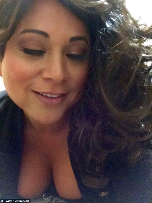 Ο Ομπάμα όπως δεν τον έχετε ξαναδεί: Εκνευρισμένος, διώχνει από το Λευκό Οίκο τρανσέξουαλ που του επιτέθηκε [βίντεο] | iefimerida.gr 1