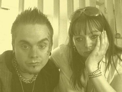 Κανίβαλος αρραβωνιάστηκε αιμοσταγή δολοφόνο- σατανίστρια [εικόνες] | iefimerida.gr 1