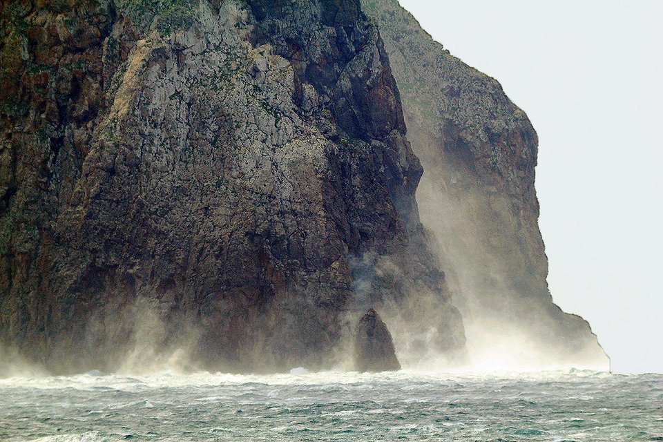 Γιατί αυτή η βραχονησίδα έξω από τα Κύθηρα είναι από τα πιο εντυπωσιακά μέρη της Ελλάδας [εικόνες+βίντεο] | iefimerida.gr 1