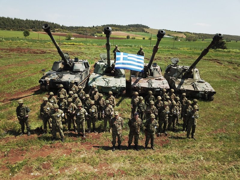 Δύναμη πυρός από τα ελληνικά τανκς - Η Σχολή Πυροβολικού του Στρατού [εικόνες] | iefimerida.gr 13