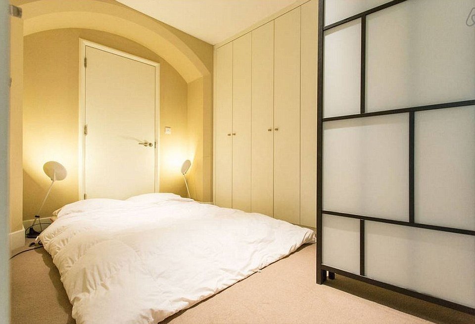 Ενα ατμοσφαιρικό διαμέρισμα με ταβάνι 10 μέτρων -Κρύβεται σε πύργο με ρολόι στο Λονδίνο [εικόνες] | iefimerida.gr 5