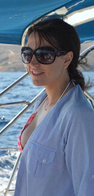 Η στενότερη συνεργάτιδα του πρίγκιπα Ουίλιαμ είναι η σωσίας της Κέιτ Μίντλετον [εικόνες] | iefimerida.gr 2