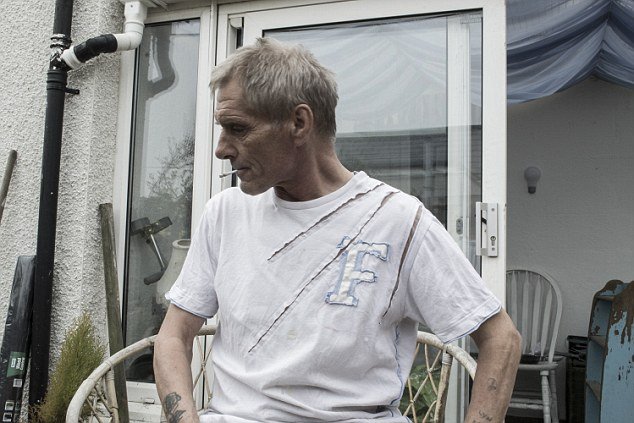 Η βρετανική πόλη που ζει από επιδόματα: Η ανατριχιαστική ιστορία του Τζέιγουικ [εικόνες] | iefimerida.gr 1