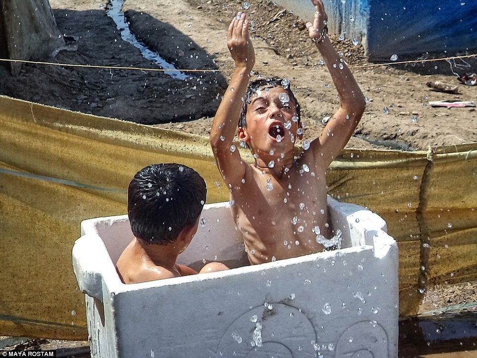 Η ζωή στον καταυλισμό προσφύγων στο Ιράκ μέσα από τα μάτια των παιδιών [εικόνες] | iefimerida.gr 19