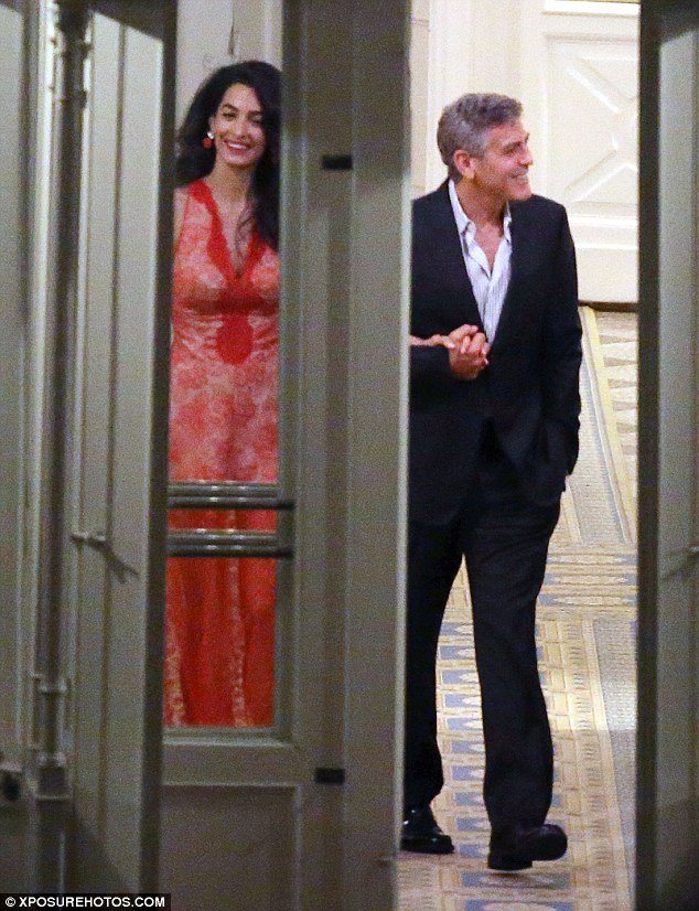 Τρυφερές στιγμές για τον Τζόρτζ Κλούνει και την Αμαλ Αλαμουντίν [εικόνες] | iefimerida.gr 2