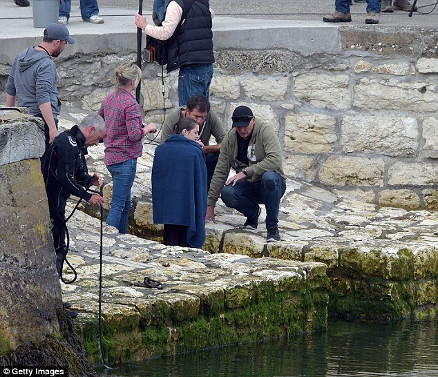 Διέρρευσαν φωτογραφίες από τα γυρίσματα της 6ης σεζόν του Game of Thrones [εικόνες] | iefimerida.gr 10