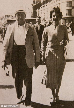 Παμπ στη Βρετανία έχει τους ίδιους ιδιοκτήτες εδώ και 100 χρόνια [εικόνες] | iefimerida.gr 0