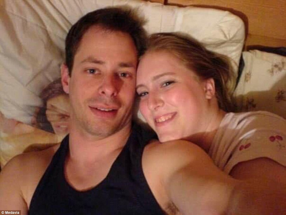 Ο άντρας μου το έσκασε με καλεσμένη του γάμου - Μια απατημένη εξομολογείται [εικόνες] | iefimerida.gr 1