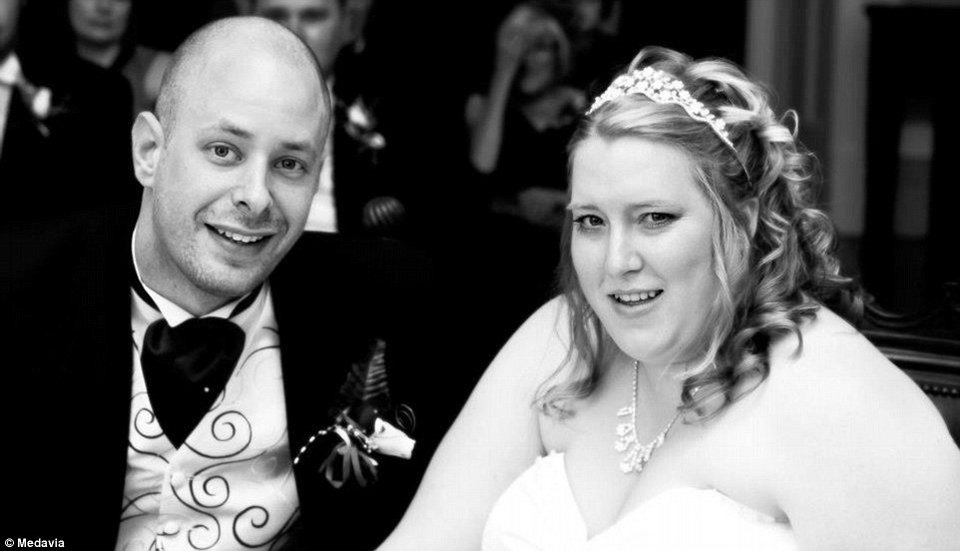 Ο άντρας μου το έσκασε με καλεσμένη του γάμου - Μια απατημένη εξομολογείται [εικόνες] | iefimerida.gr 2