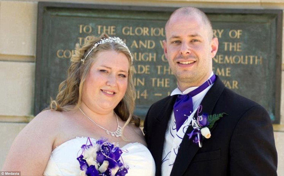 Ο άντρας μου το έσκασε με καλεσμένη του γάμου - Μια απατημένη εξομολογείται [εικόνες] | iefimerida.gr 4