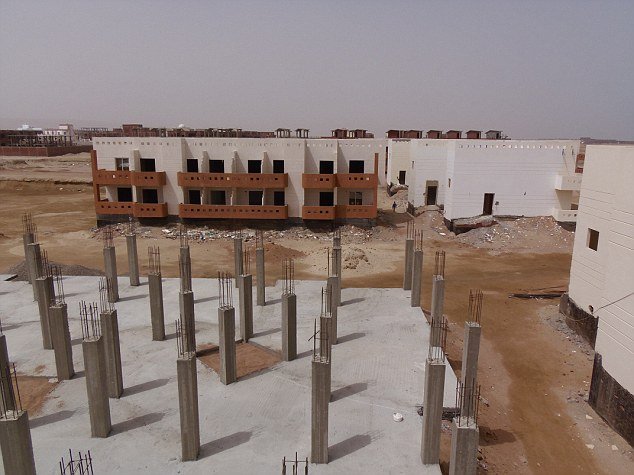 Ευρωπαίοι αγόρασαν πολυτελή διαμερίσματα στην Αίγυπτο τα οποία δεν χτίστηκαν ποτέ [εικόνες] | iefimerida.gr 0