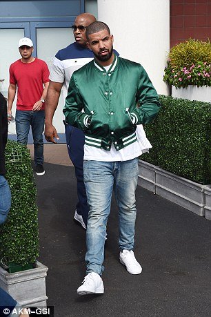 Ηττα-σοκ της Σερένα Γουίλιαμς -Γιατί το Twitter κατηγορεί τον Drake για αυτό [εικόνες] | iefimerida.gr 7