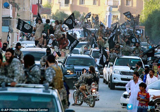 Οι τζιχαντιστές εγκαταλείπουν το ISIS - Τους έκοψε το επίδομα [εικόνες] | iefimerida.gr 0