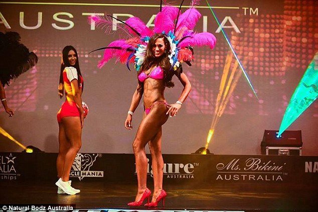 Η απόλυτη μεταμόρφωση: Μητέρα 3 παιδιών έγινε Μις Αυστραλία με 16 εβδομάδες δίαιτας και προπόνησης [εικόνες]  | iefimerida.gr 5